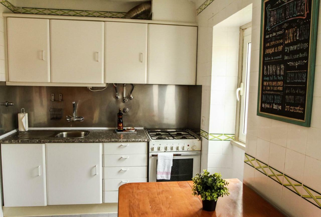 Cozy And Spacious Apartment In Graca, Lisboa Екстериор снимка